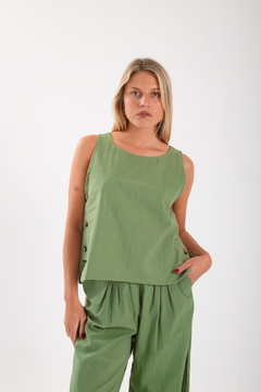 Remera VERA Militar - Transferencia $23.775 - comprar online