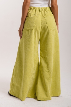 Maxy wide HARRY Verde Manzana - Transferencia $48.675 en internet