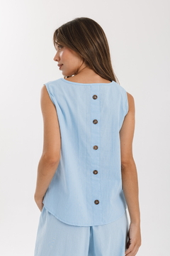 Remera MOLLY Celeste - $Transferencia $23775 - comprar online