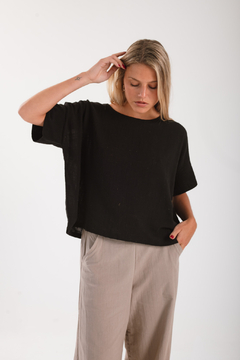 Remera ELINA Negro- Transferencia $23.775 en internet