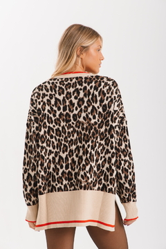 Sweater ANIMAL PRINT Beige y Rojo - Transferencia $47.025 en internet