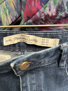 Short - Zara - T.EUR36 en internet