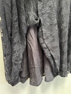 Vestido negro - Anthology - T.M en internet