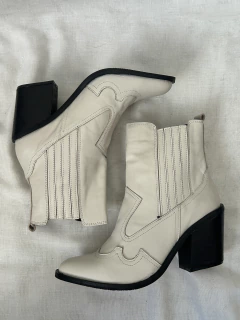 Botas color hueso - Viamo - T.40 - comprar online