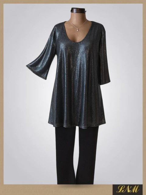 Remera evasé manga campana negra ART8241 - comprar online