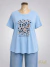 Remera modal semi evase manga corta celeste "Live" ART9251
