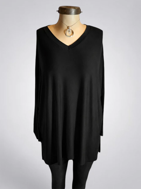 Remerón escote V modal crep manga larga negro ART9172