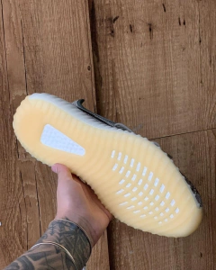 YEEZY BOOST 350 V2 'Zyon' na internet