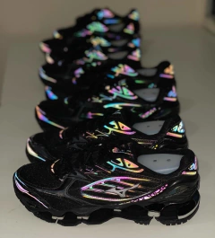 Tênis Mizuno Wave Prophecy 6 Camaleão Preto
