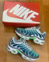Nike Air Max plus TN Verde Água