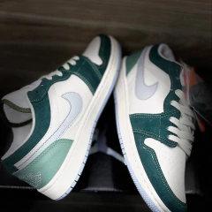 Tênis Nike Air Jordan Low Verde - comprar online