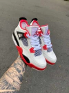 Tênis Nike Air Jordan 4 Retro