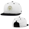 Boné Anth co Ollie Branco com Preto Aba Reta Aberto Com Ajuste Snapback