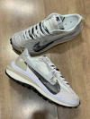Tênis Nike Air sacai VaporWaffle 2021