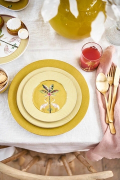 PLATO LA MAJORELLE AMARILLO 17CM - SENTIDO