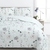 Cubrecama ESTAMPADO Kavanagh c/fundones - Blanco Galil