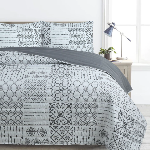 Cubrecama ESTAMPADO Kavanagh c/fundones - tienda online