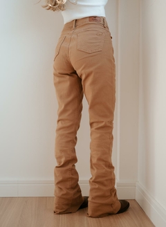 Calça BootCut Laguna