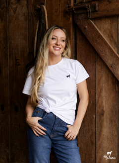 T-Shirt Básica Fem - comprar online