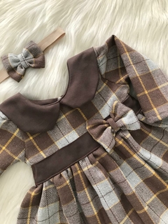 Vestido Xadrez Bege Flanelado com Tiara - comprar online