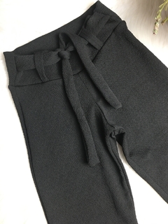 Calça Pantacourt Preta - 6 anos - comprar online