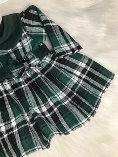 Vestido Xadrez Verde Flanelado com Tiara na internet