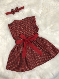 Vestido Xadrez Vermelho e Dourado com Tiara na internet