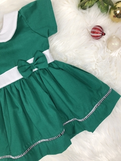 Vestido Verde Gola e Cinto Branco com Tiara - Cornelle