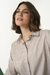 Imagen de CAMISA PIA - RAYAS CAMEL