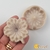 016F - Flor Rosinha Pipoca - Frisadores em Resina - comprar online