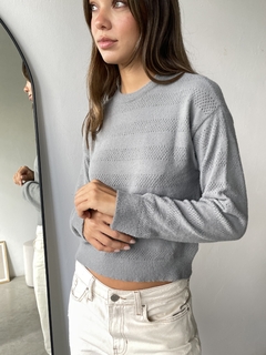 SWEATER BASICO DE HILO CHENILLE CON DETALLE CALADO - SWEATER ARACELI - comprar online