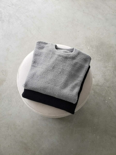SWEATER BASICO DE HILO CHENILLE CON DETALLE CALADO - SWEATER ARACELI