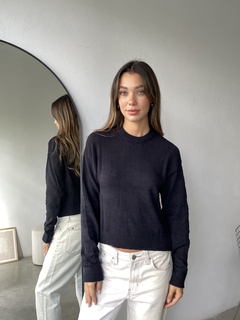 SWEATER BASICO DE HILO CHENILLE CON DETALLE CALADO - SWEATER ARACELI en internet