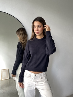 SWEATER BASICO DE HILO CHENILLE CON DETALLE CALADO - SWEATER ARACELI en internet