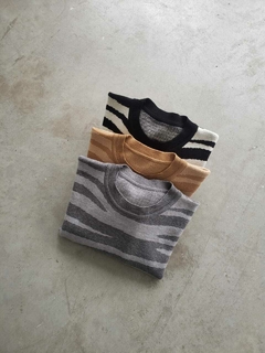 SWEATER TEJIDO EN DOBLE HEBRA DE BREMER DISENO CEBRA - SWEATER BELLA - comprar online