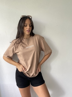 REMERON ALGODON OVERSIZE ESTAMPADO "HAMPTONS" - REMERON HAMPTONS - Dasom | MAYORISTA