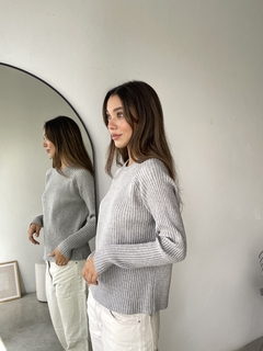 Imagen de SWEATER BASICO TEJIDO HILO BREMER MORLEY - HARPER