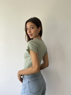 REMERA BASICA MORLEY ALGODON CUELLO CUADRADO - REMERA IARA - Dasom | MAYORISTA