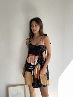 VESTIDO DE LINO ELASTIZADO ESTAMPADO LARGO REGULABLE - KENDALL - Dasom | MAYORISTA