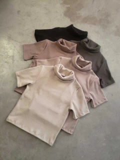 MEDIAPOLERA BASICA MANGA CORTA DE MORLEY FRIZADO - MEDIAPOLERA LIDIA en internet