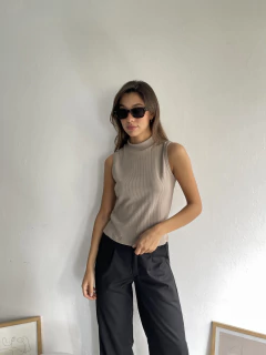 MEDIAPOLERA SIN MANGAS DE MORLEY FRIZADO - MEDIAPOLERA LOIDA