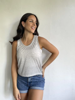 MUSCULOSA CORTA DE TELA RIBB (LIVIANA Y FRESCA) - MUSCULOSA MEGAN