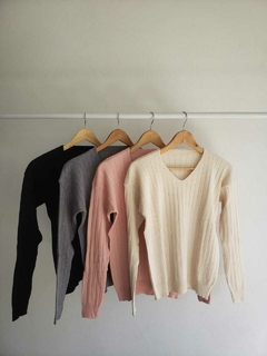 SWEATER TEJIDO BREMER CUELLO V MORLEY ANCHO - SWEATER PRIXILA