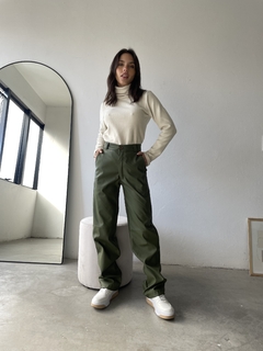 PANTALON CUERINA PU RECTO FRIZADO POR DENTRO - SARA - comprar online