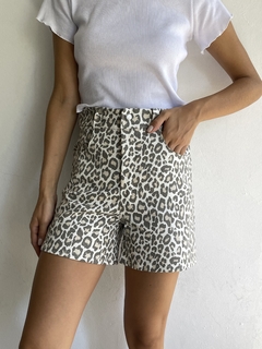 SHORT GABARDINA CON LYCRA ANIMAL PRINT - SHORT NADINE
