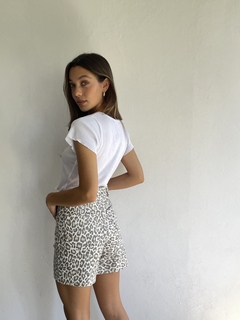 SHORT GABARDINA CON LYCRA ANIMAL PRINT - SHORT NADINE