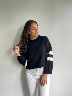 SWEATER ANCHO CAIDO DE HOMBROS DOBLE FRANJA EN MANGA - SWEATER TINA - tienda online