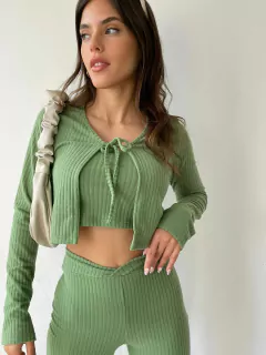 Imagen de SAQUITO CORTO DE LANILLA MORLEY FRISADO CON TIRAS PARA ANUDAR — LUNA