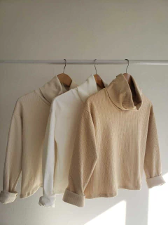 PACK x 3 - Poleron LEA (info y stock disponible debajo de foto) - comprar online