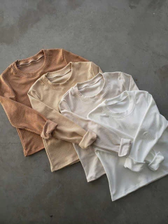 PACK X 3 - Remera IRIS (info y stock disponible debajo de foto) en internet